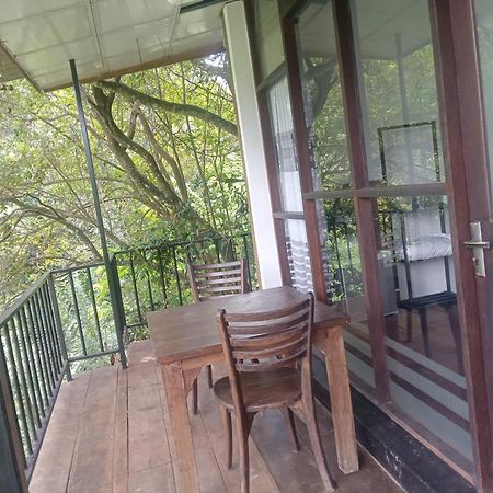 Chanidu Ella Inn Екстериор снимка